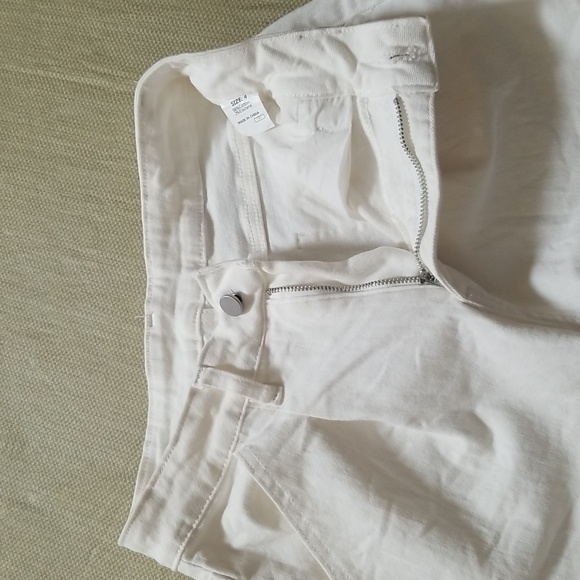 Women's White Pants - Picture 4 of 6